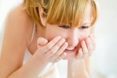 Homemade ντεμακιγιάζ ματιών!