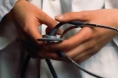 Πότε θα πάρουν τα χρήματά τους γιατροί και προμηθευτές του ΕΟΠΥΥ;