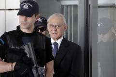 Υπόθεση Τσοχατζόπουλου: Την απόρριψη 7 εκ των 8 ενστάσεων της υπεράσπισης εισηγούνται οι εισαγγελείς