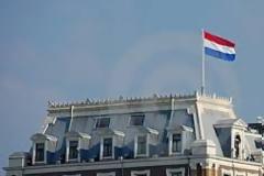 Τρομάζει τους αναλυτές το τεράστιο ιδιωτικό χρέος της Ολλανδίας