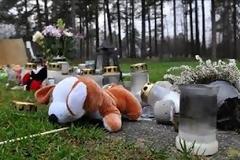 Ξέχασε το 2χρονο αγοράκι του στο αυτοκίνητο και το βρήκε νεκρό