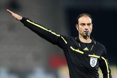 Διαιτητής του τελικού ο Γιάχος