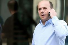 Ο Αλαφούζος παίρνει...επάνω του τον Μπέργκ