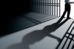 Είναι ήδη στη φυλακή και αποδείχθηκε ότι λήστεψε και τέσσερις τράπεζες!