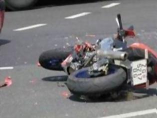 Φωτογραφία για Χανιά: Σύγκρουση αυτοκινήτου με μηχανάκι στο Κόκκινο Μετόχι - Ένας τραυματίας