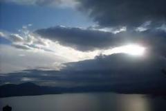 Κακοκαιρία τέλος - Tο καλοκαίρι επιστρέφει, σταματούν οι βροχές, ανεβαίνει η θερμοκρασία