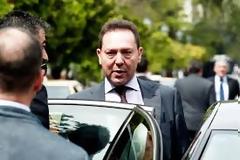 ΥΠΟΙΚ: Δεν τίθεται θέμα αναβολής της μείωσης του ΦΠΑ στην εστίαση