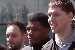 Ο... ΑΝΘΡΩΠΟΣ ΚΑΪΛ ΧΑΪΝΣ! *ΒΙΝΤΕΟ*