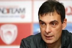 ΜΠΑΡΤΖΩΚΑΣ : ΕΧΟΥΜΕ ΟΜΑΔΑ ΜΕ ΧΑΡΑΚΤΗΡΑ *ΒΙΝΤΕΟ*