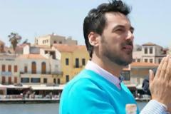 Απολαυστικό βίντεο: O Χρήστος Νέζος έπεσε στην λίμνη Καστοριάς