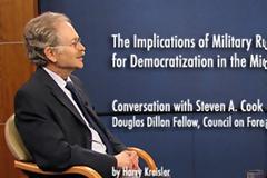 Steven Cook: «Η Τουρκία περίμενε περισσότερα από τις ΗΠΑ στο θέμα της Συρίας»