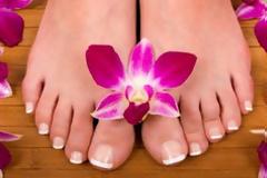 Χρήσιμες συμβουλές για την περιποίηση των ποδιών