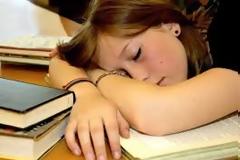 Υγεία: Τα πολλά λίπη προκαλούν υπνηλία