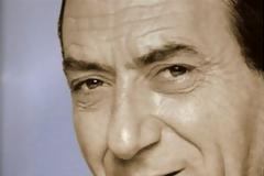 Σαν σήμερα «έφυγε» ο Στράτος…