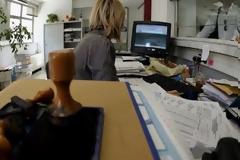 Το δημόσιο σε αριθμούς - 621.797 μόνιμοι και 78.950 μισθοδοτούμενοι από το κράτος