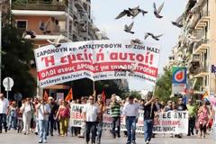 Ο πανικός και ο τρόμος τους είναι η πρώτη νίκη... Η μαζική συμμετοχή στις γενικές συνελεύσεις θα είναι η δεύτερη!