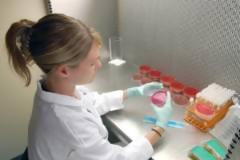 Απίστευτο: Σταμάτησαν τις εξετάσεις για το AIDS! - Τι αναφέρει το ΚΕΕΛΠΝΟ