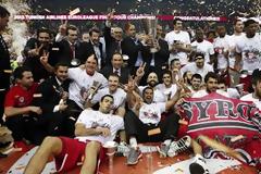 ΑΤΕΛΕΙΩΤΟ ΕΡΥΘΡΟΛΕΥΚΟ ΠΑΝΗΓΥΡΙ! *VIDEOS*