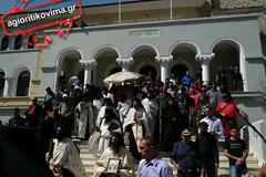 Φωτορεπορτάζ από τη λιτανεία του άξιον εστί στο Άγιο Όρος