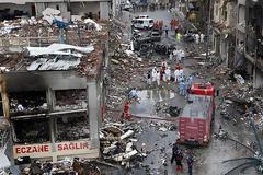 Πανικοβλημένος ο Ερντογάν μετά τις βομβιστικές επιθέσεις – Ο Νταβούτογλου ζητά βοήθεια…