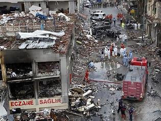 Φωτογραφία για Πανικοβλημένος ο Ερντογάν μετά τις βομβιστικές επιθέσεις – Ο Νταβούτογλου ζητά βοήθεια…