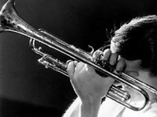 Φωτογραφία για Σαν σήμερα έφυγε ο μουσικός της jazz, Chet Baker [video]