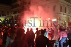 Πάτρα: Το ερυθρόλευκο ''μεθύσι'' και η επίθεση στον σύνδεσμο του Παναθηναϊκού - Δείτε τα βίντεο!