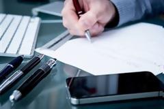 Δείξε μου τα... γράμματά σου να σου πω ποιος είσαι!