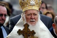 Μέσα σε λύκους... ο Οικουμενικός Πατριάρχης