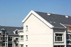 Με βιογραφικό και φακέλωμα όλα τα κτίσματα νέας γενιάς