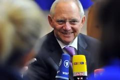 Σόιμπλε σε δημοσιογράφους: «Δεν μιλάτε γερμανικά; Kακό δικό σας...»