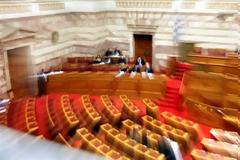 Ανακλήθηκε προσωρινά το σχέδιο ΠΔ για τις μεταθέσεις των εκπαιδευτικών