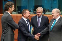 Eγκρίθηκε η δόση των 7,5 δισ.