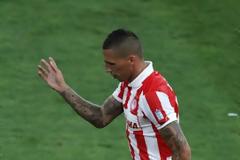 ΧΟΛΕΜΠΑΣ : ΔΕΝ ΘΑ ΑΦΗΝΑ ΤΗΝ ΟΜΑΔΑ ΜΕ 10