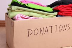 Εξαιρετικά φιλάνθρωπος χάρισε τα παλιά του ρούχα και κατά λάθος 14.000 ευρώ!