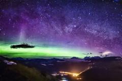 Το Βόρειο Σέλας όπως φαίνεται από τα Βραχώδη Όρη