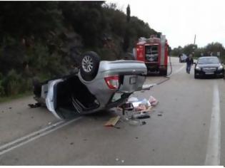 Φωτογραφία για Πάτρα: Tροχαίο στα Βραχνέικα - Ανετράπη όχημα στην Παλαιά Εθνική Πατρών Πύργου