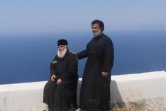 Κομάντο έγινε… παπάς