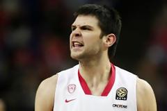 ΣΤΕΝΟ... ΜΑΡΚΑΡΙΣΜΑ ΣΕ ΠΑΠΑΝΙΚΟΑΛΟΥ ΑΠΟ ΤΟ ΝΒΑ!