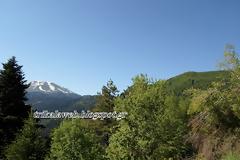 Ακόμα έχουν χιόνι τα βουνά των Τρικάλων