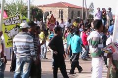 Πώς ικανοποιούνται ερωτικά οι 8.000 μετανάστες της Μανωλάδας;