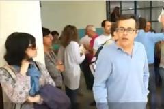 Χαμός στη Χίο – Αστυνομικός πήγε τα φύλλα πορείας στη γενική συνέλευση των καθηγητών - Δείτε το video