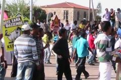 Έτσι ικανοποιούνται ερωτικά οι 8.000 μετανάστες της Μανωλάδας; Στοιχεία ΣΟΚ!