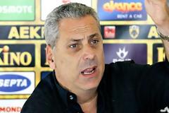 Αποδοκίμασαν τον Δημητρέλο στη Γ.Σ. της ΑΕΚ