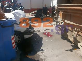 Φωτογραφία για Σοβαρό ατύχημα με σκουπιδιάρα του Δήμου Ηγουμενίτσας