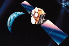 Ο Αϊνστάιν «ανακαλύπτει» πλανήτες