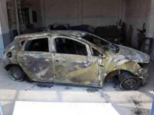 Φωτογραφία για Κλεμμένο αυτοκίνητο τυλίχτηκε στις φλόγες στο δρόμο Μαλούντας - Μενοίκου
