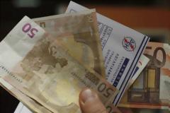 Ένα μήνα παράταση σε όσoυς δεν εξοφλήσουν το χαράτσι και μετά κατάσχεση