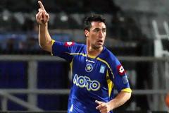 Η Στεάουα εμπιστεύεται το ελληνικό πρωτάθλημα και επιμένει για Περόνε