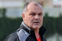 Συνεχίζει ...μέχρι να φύγει ο Hλίας Φυντάνης